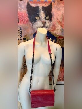 Alica & Olivia/Stacey Bender lipstick Red Leather Crossbody Bag gunmetal Strap